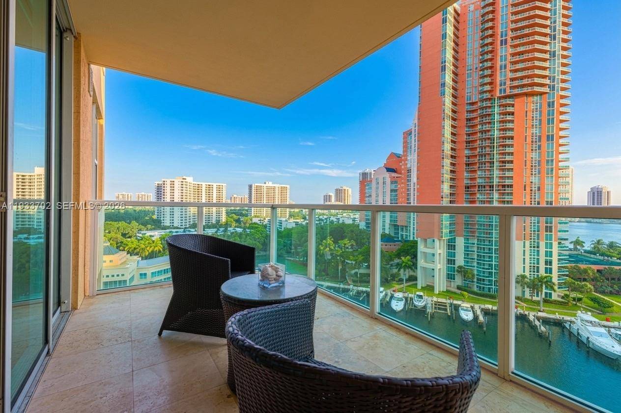 3330 NE 190th StAventura - AVENTURA MARINA CONDO NUM condo unit 1112 - picture