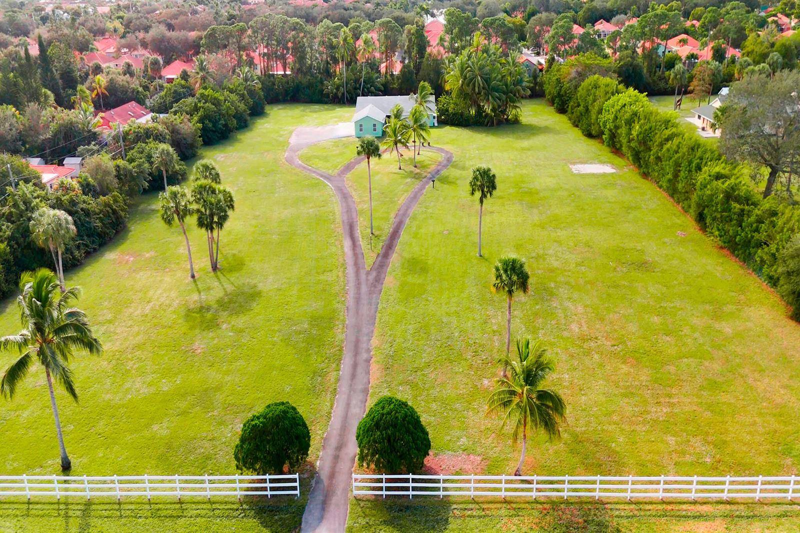 4656 LillianPalm Beach Gardens - picture