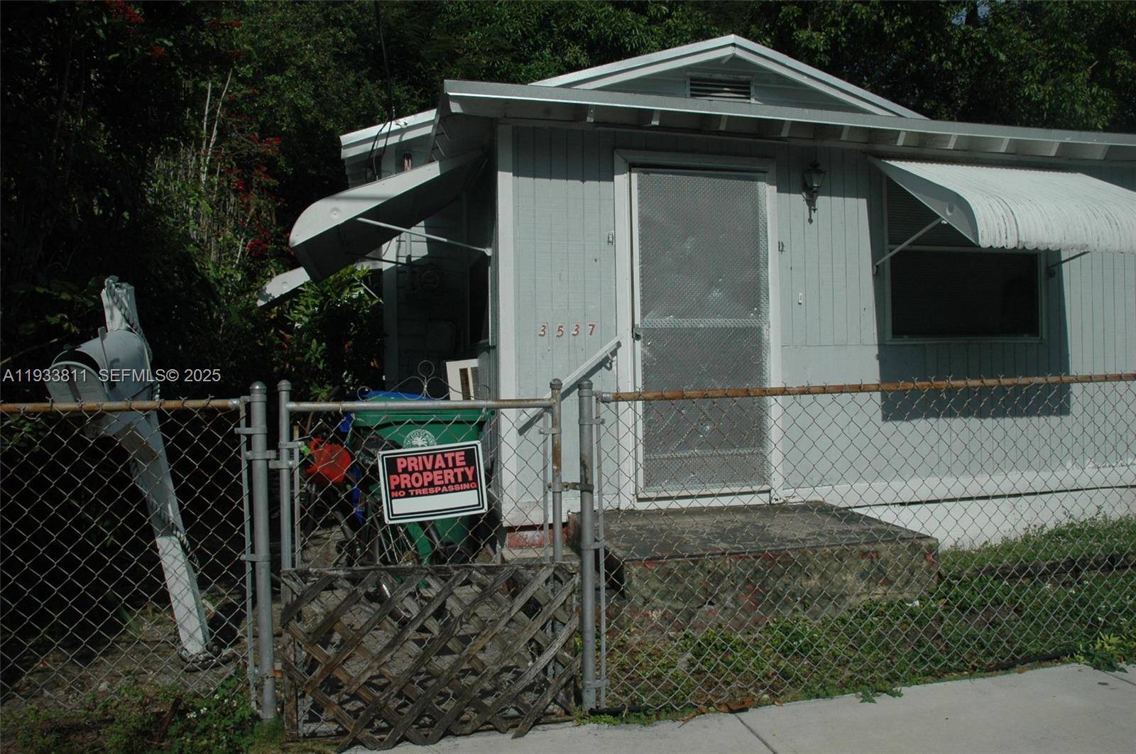 3537 Charles AveMiami - picture