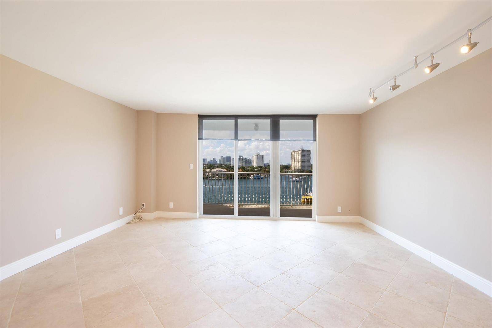 1 Las OlasFort Lauderdale - Venetian Condominium condo unit 605 - picture