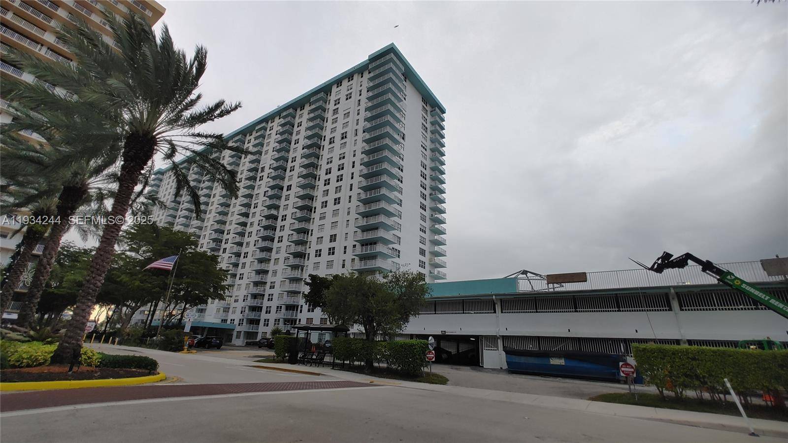 301 174th StSunny Isles Beach - Condo 5+ Stories,Condo condo unit 1405 - picture