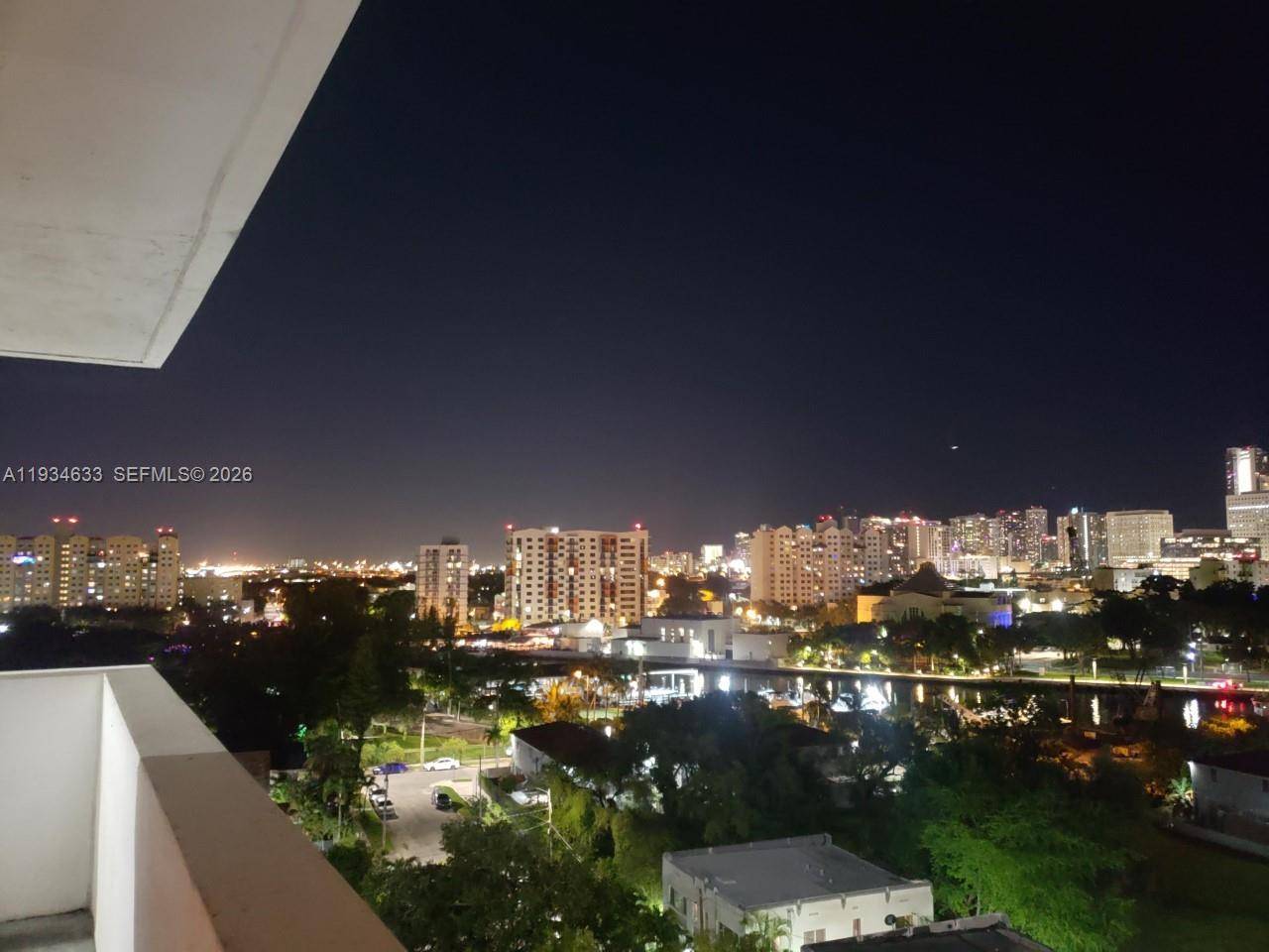 36 NW 6th AveMiami - Condo 5+ Stories,Condo condo unit 906 - picture