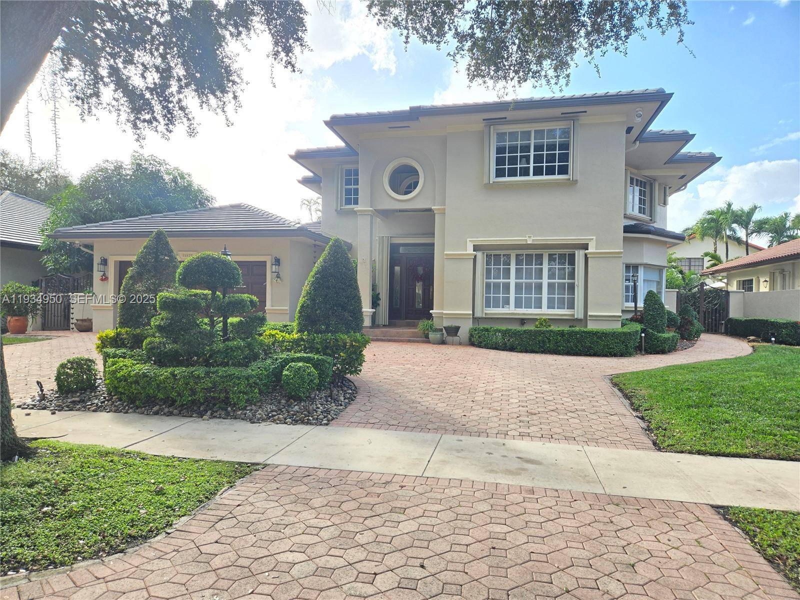 16422 NW 83rd PlMiami Lakes - picture