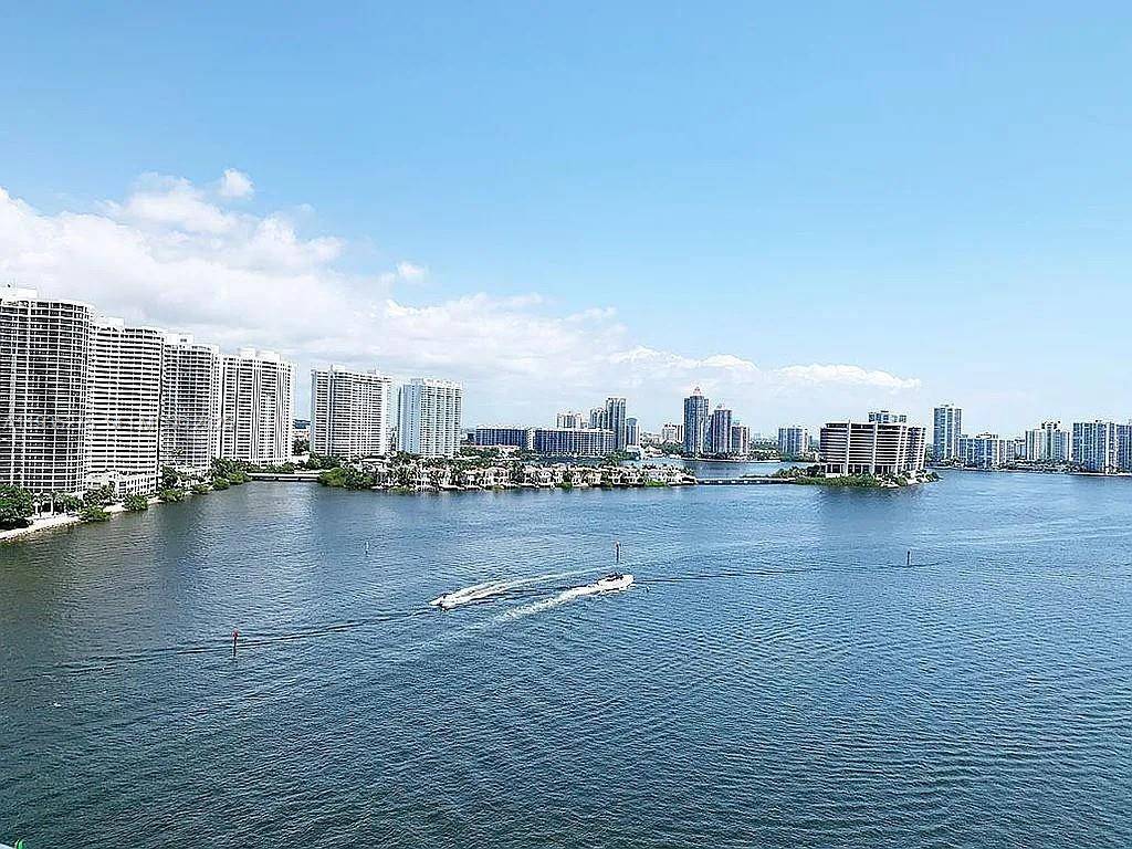 301 174th StSunny Isles Beach - Condo 5+ Stories,Condo condo unit 1818 - picture