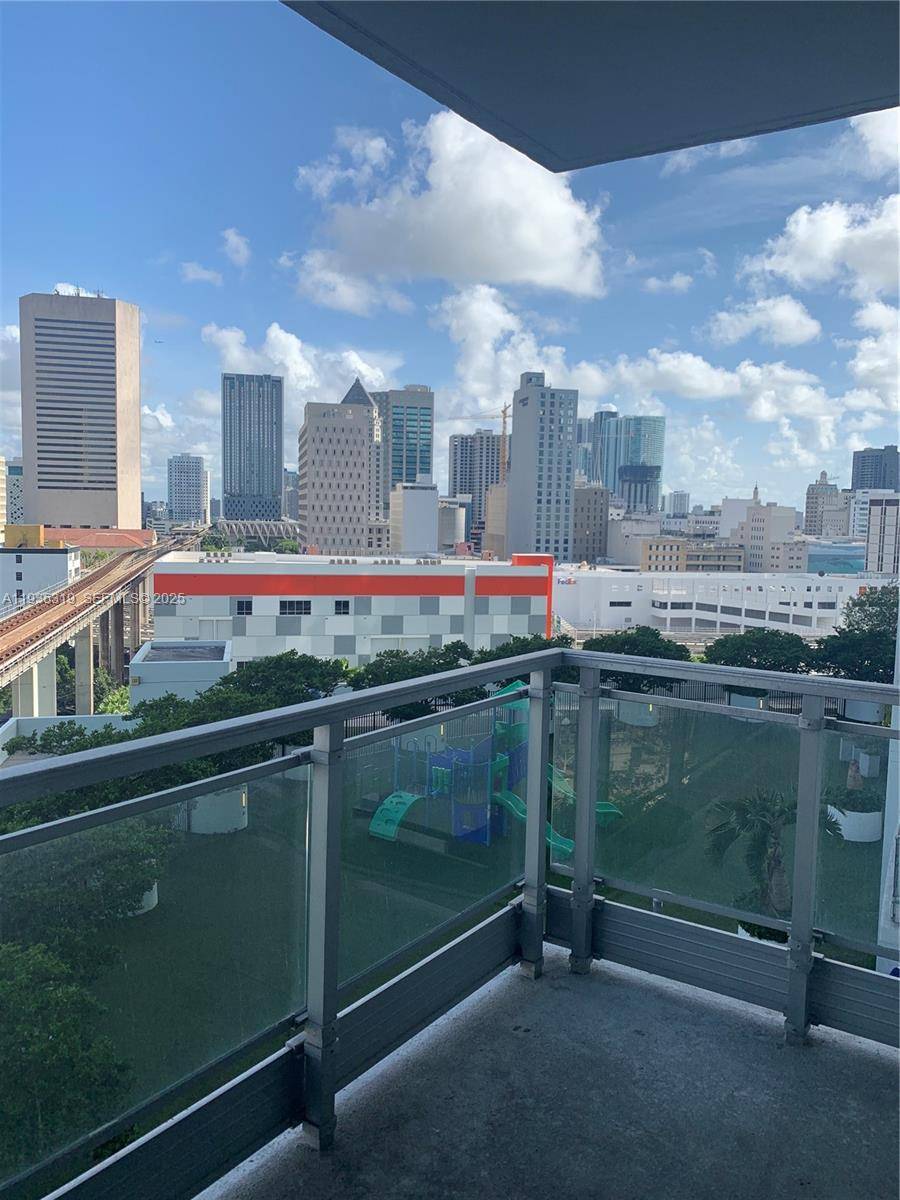 90 SW 3rd StMiami - IVY CONDO condo unit 1211 - picture