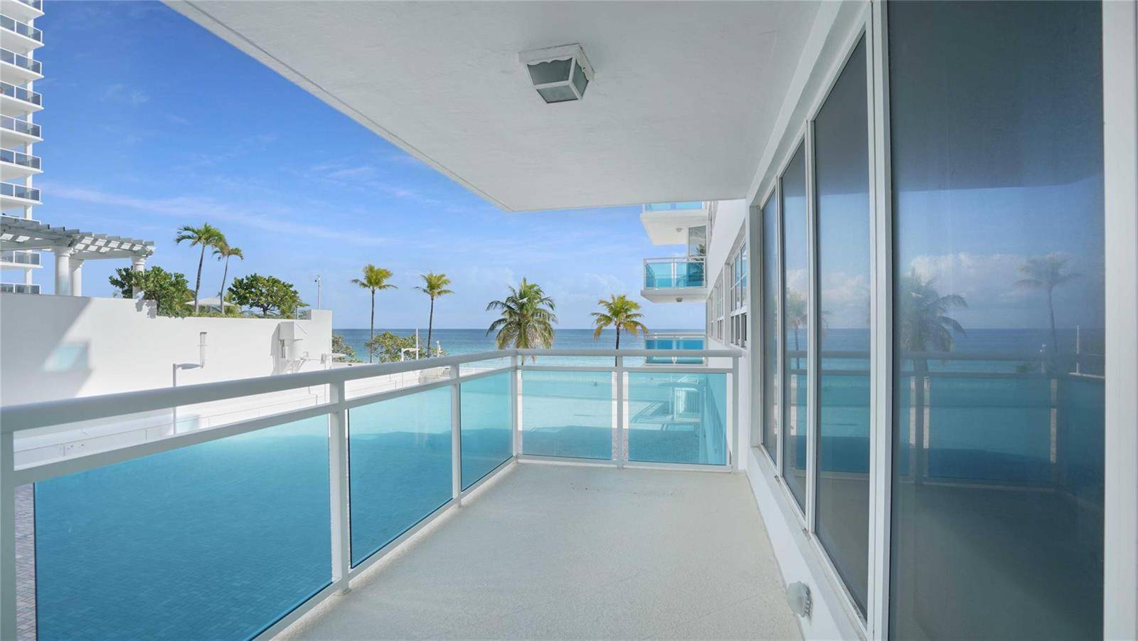 3430 Galt OceanFort Lauderdale - The Commodore condo unit 205 - picture
