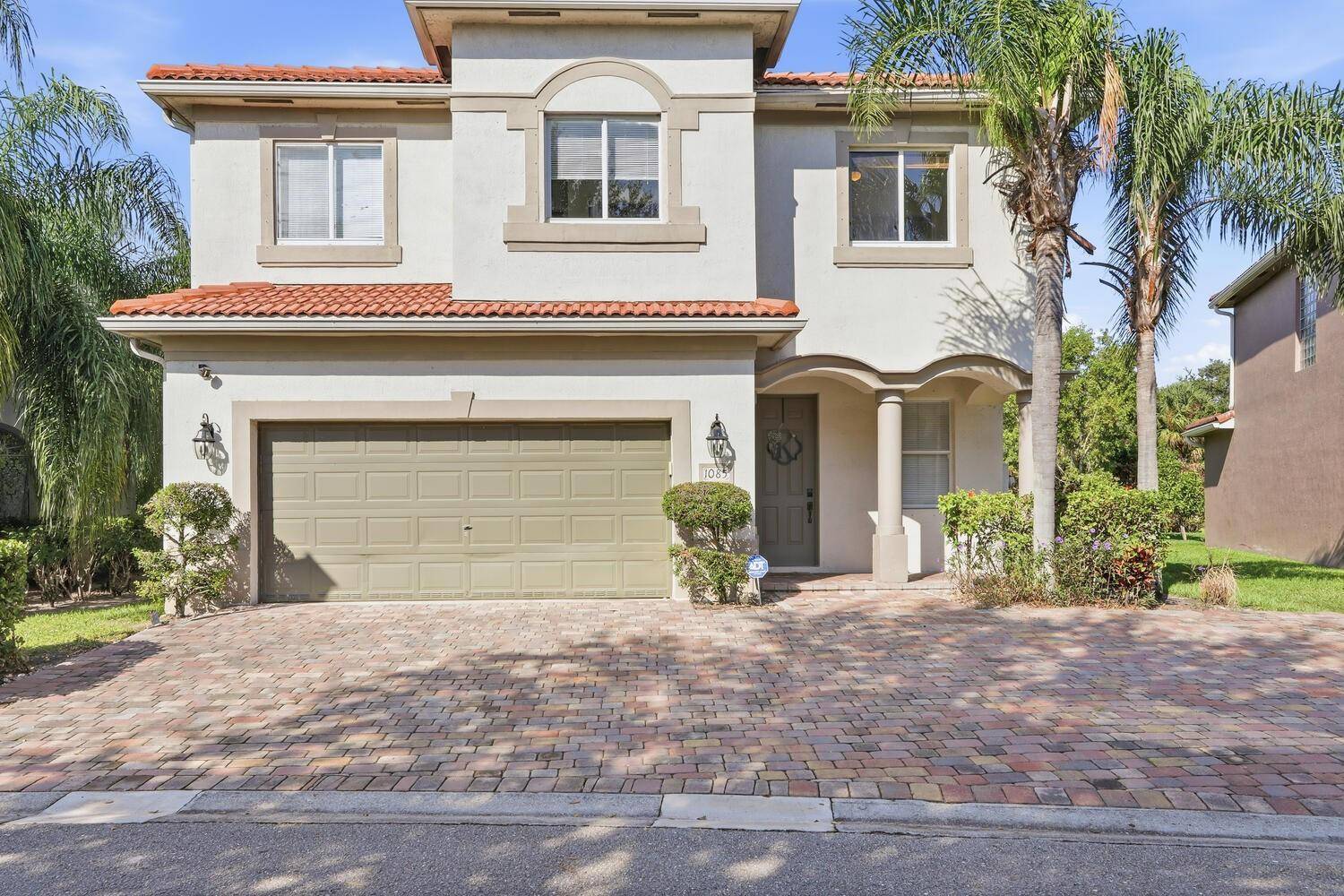 1085 Center StoneRiviera Beach - picture