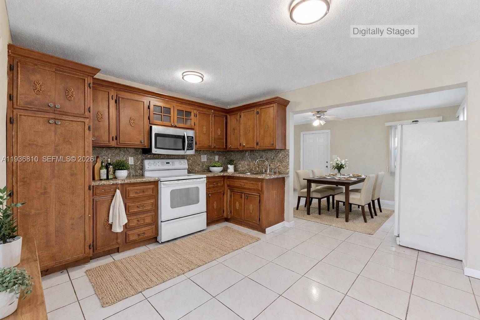5010 NW 51st StTamarac - picture