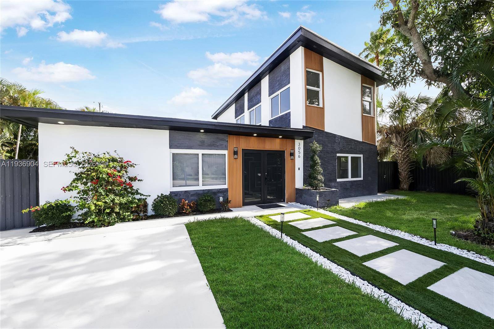 3056 NE 14th AveOakland Park - picture