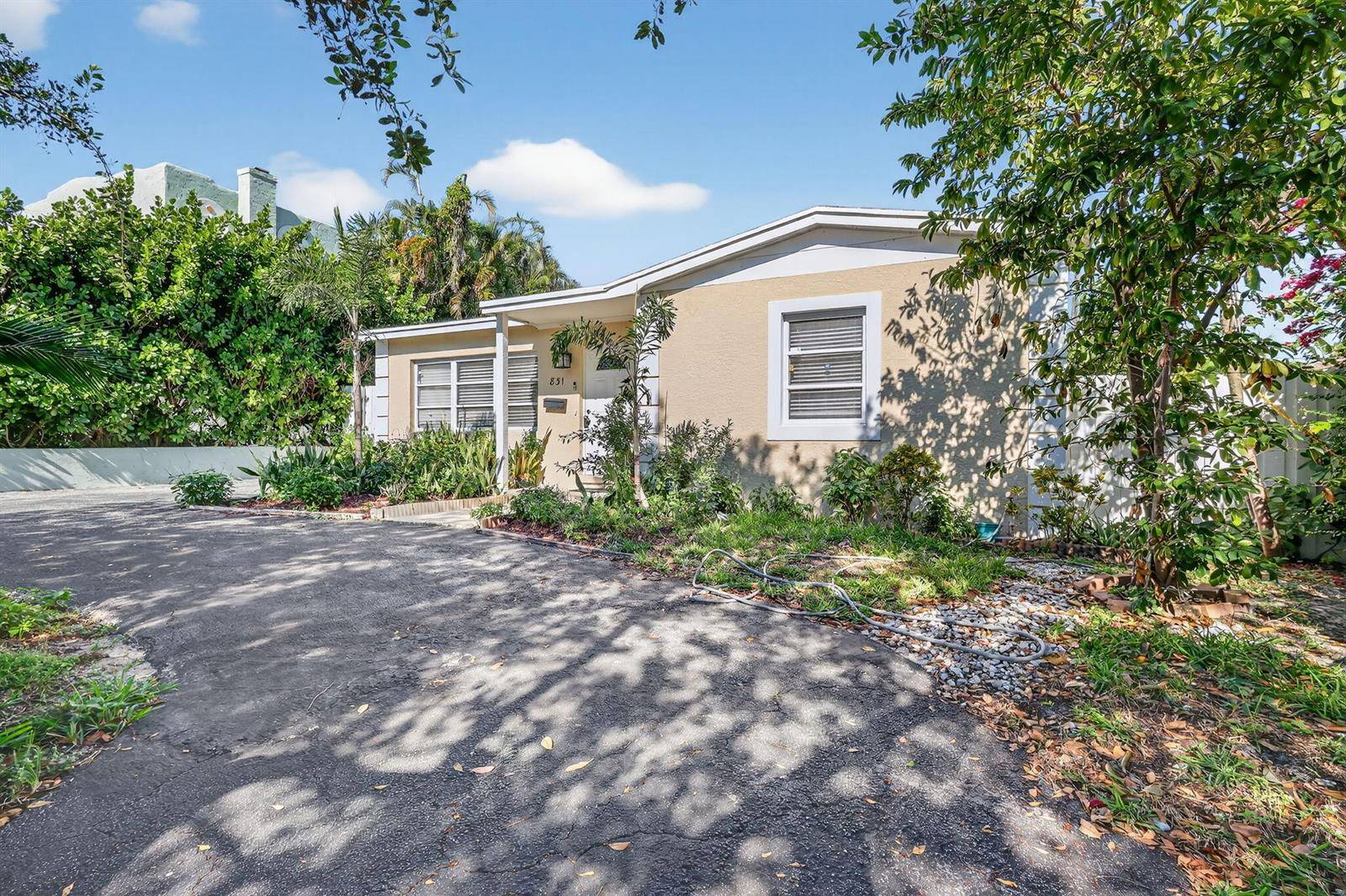 831 30thWest Palm Beach - picture