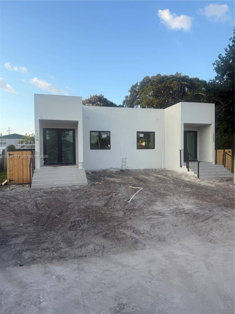 1730 NW 16th StMiami - picture