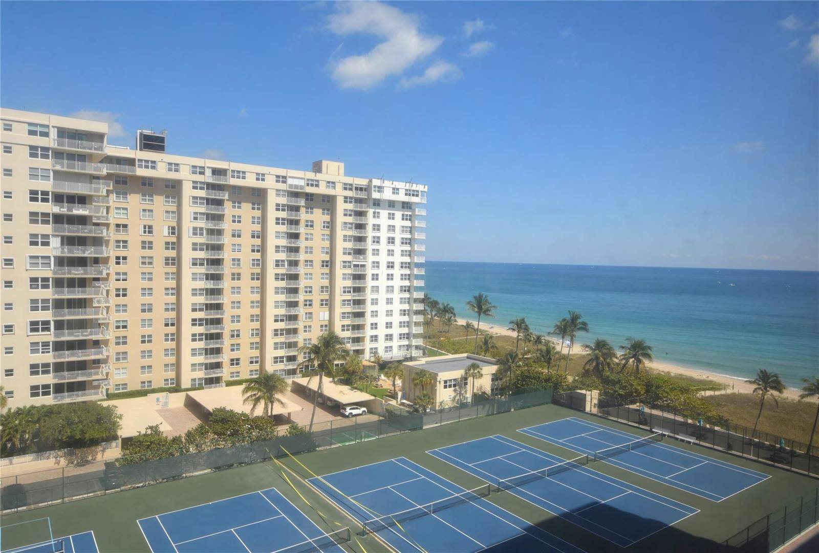 5100 N OceanLauderdale By The Sea - SEA RANCH CLUB A condo unit 1004 - picture