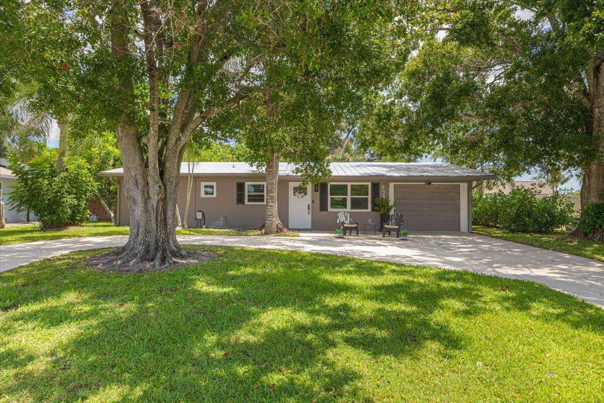 477 SE AsburyPort St. Lucie - picture