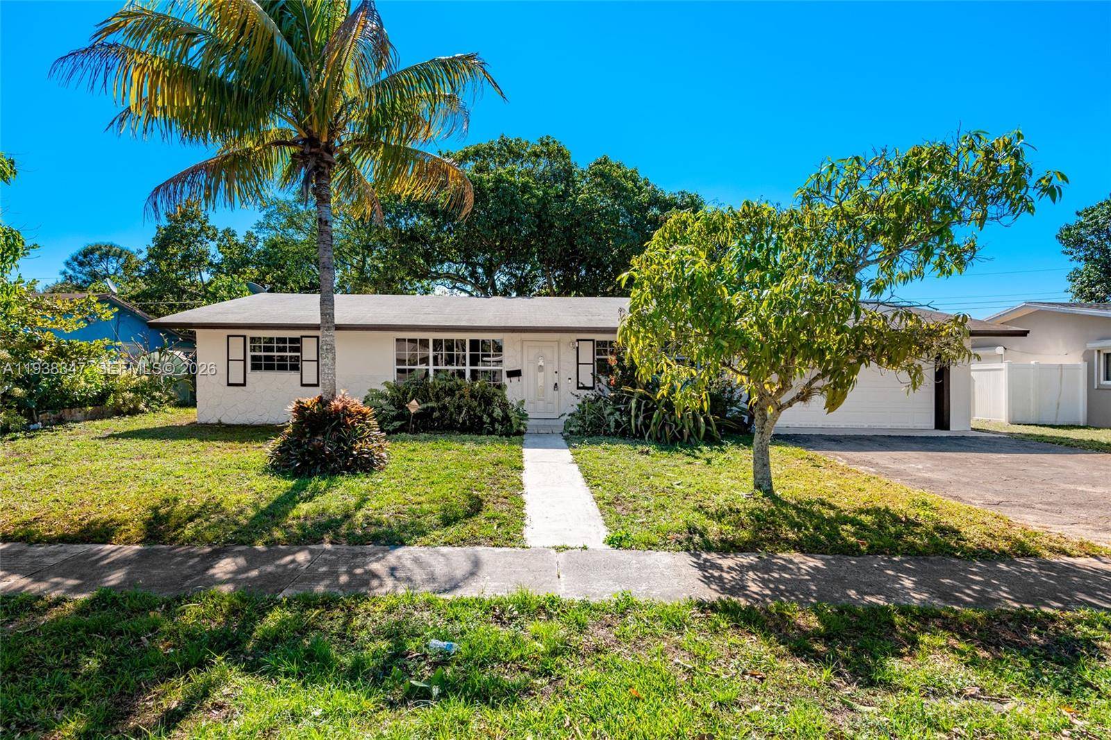 4360 NW 4th StPlantation - picture