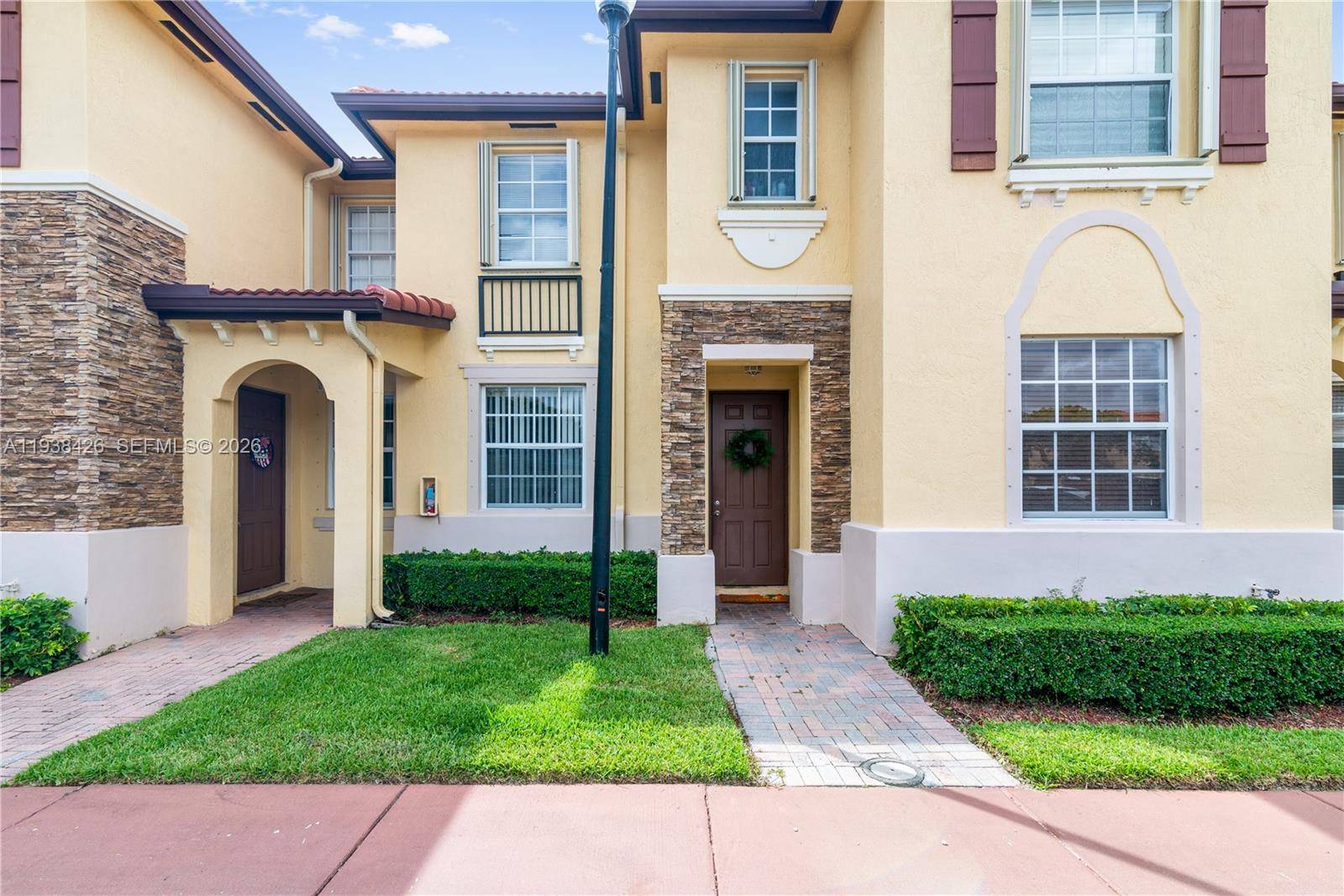 1420 NE 33rd AveHomestead - Townhouse condo unit 105-15 - picture