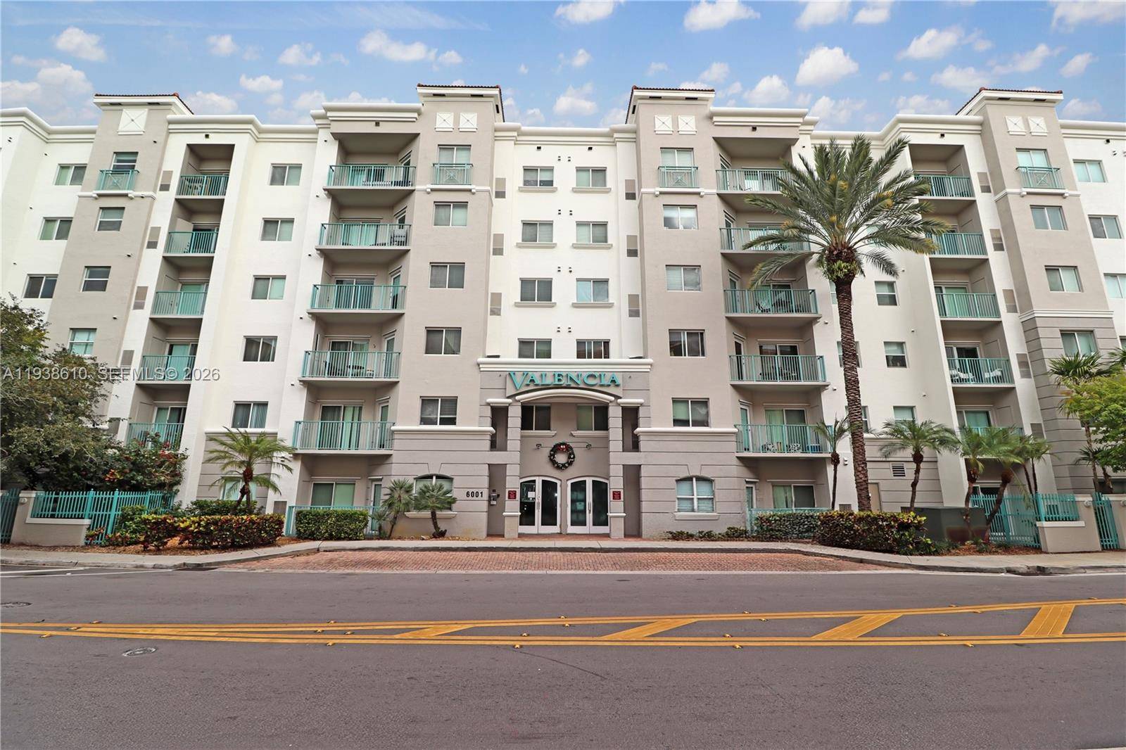 6001 SW 70th StSouth Miami - Condo 5+ Stories,Condo condo unit 249 - picture