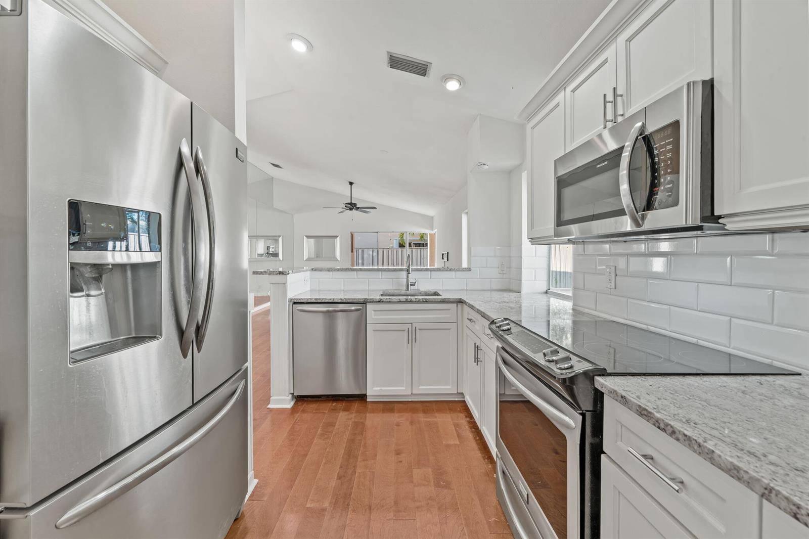 28 GovernorsPalm Beach Gardens - picture