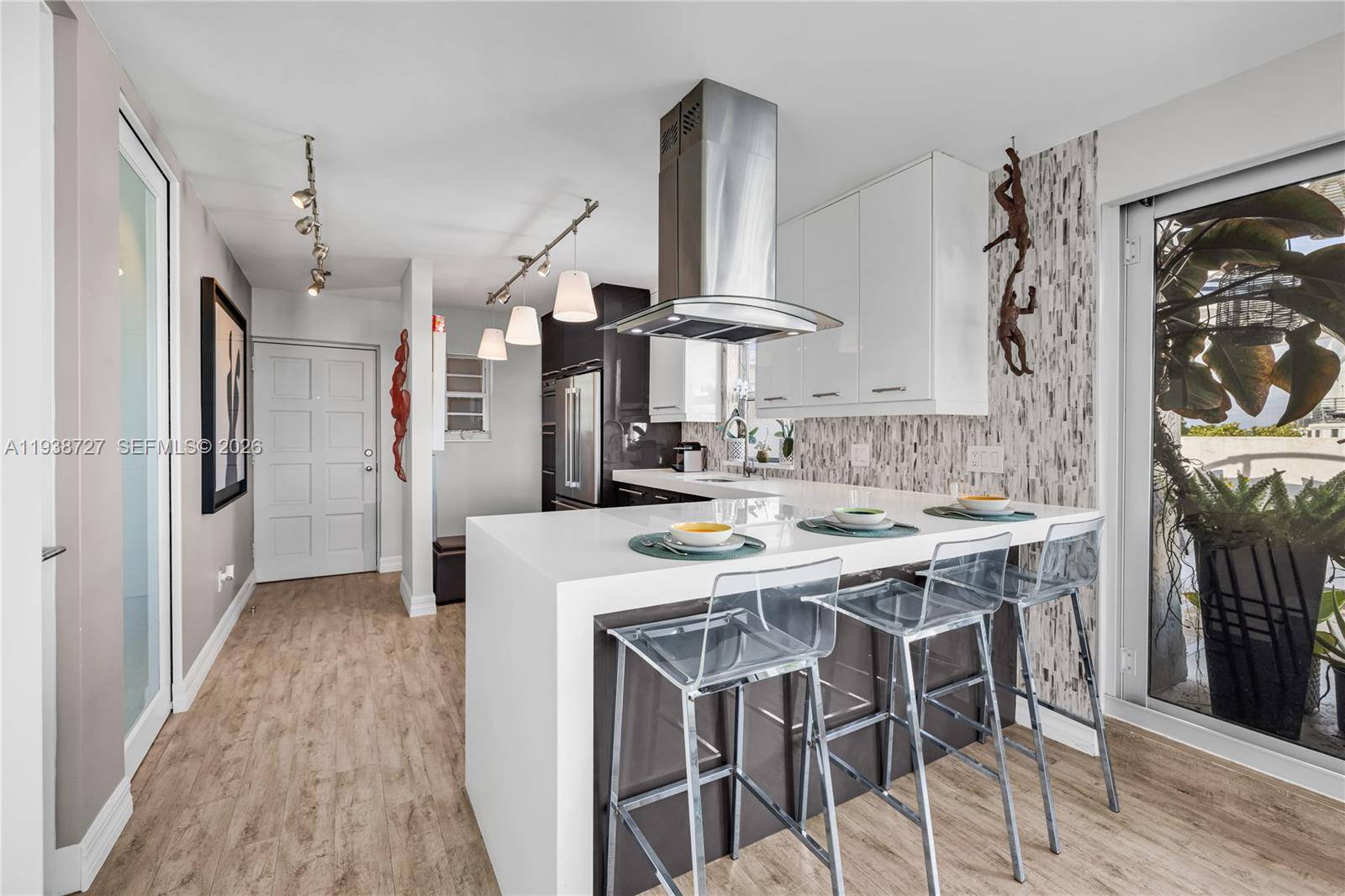 680 NE 64th StMiami - Condo 5+ Stories,Condo condo unit APH3 - picture