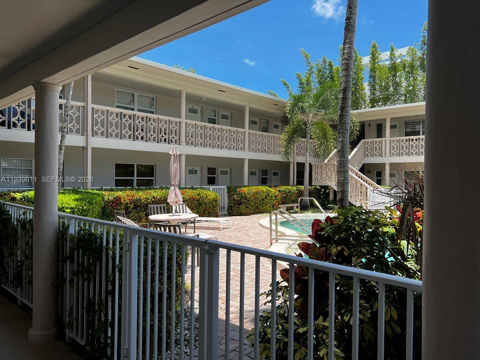 2701 NE 1st StPompano Beach - Condo 1-4 Stories,Condo condo unit 203 - picture