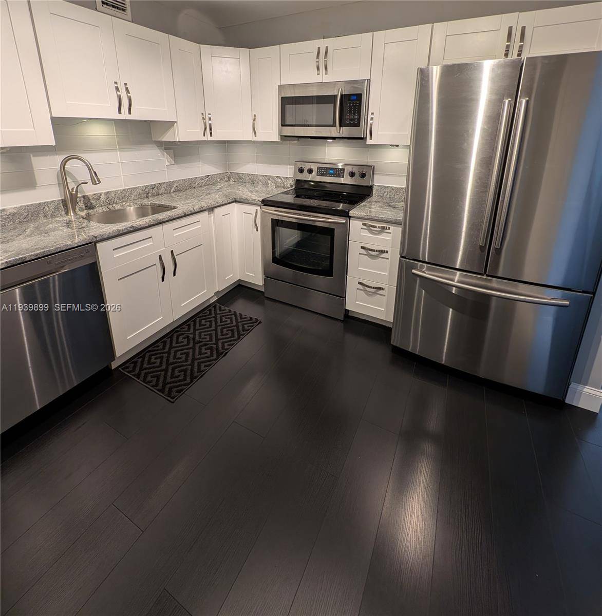 18151 NE 31st CtAventura - Condo 5+ Stories,Condo condo unit 307 - picture