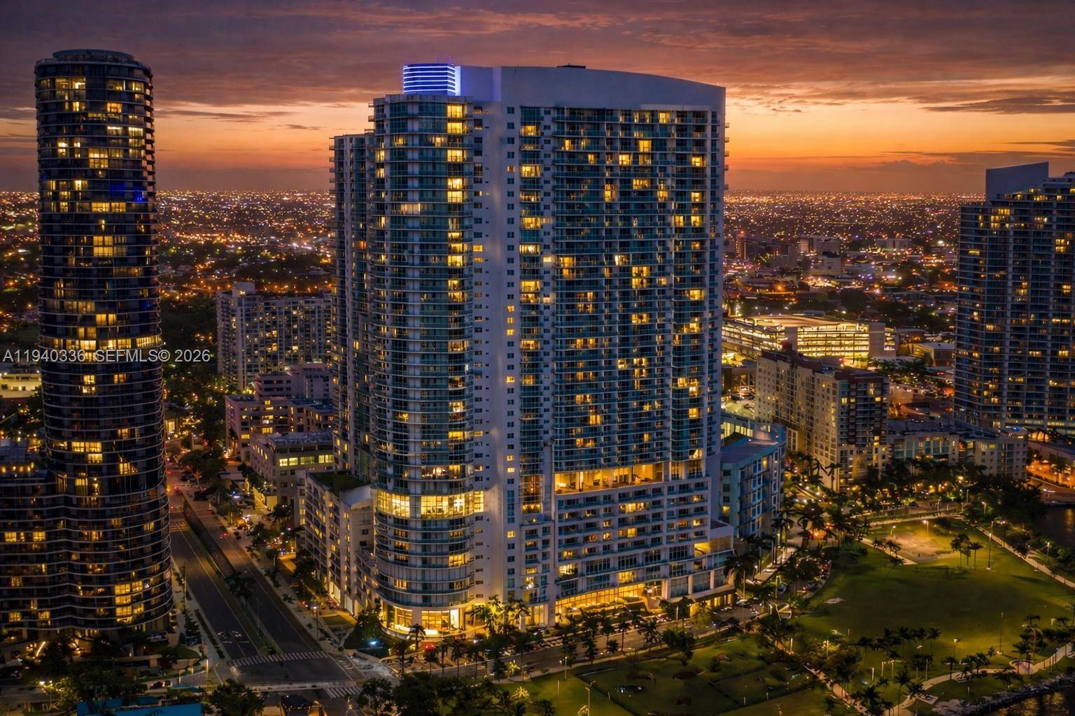 1800 N Bayshore DrMiami - Condo 5+ Stories,Condo condo unit 2006 - picture