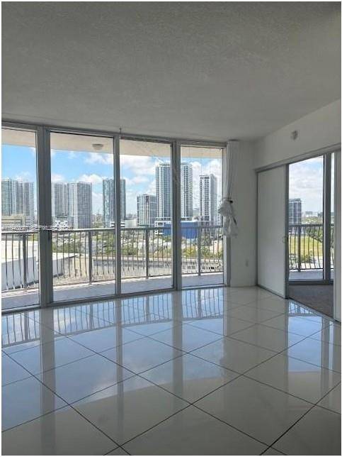 1750 N Bayshore DrMiami - OPERA TOWER CONDO condo unit 1714 - picture