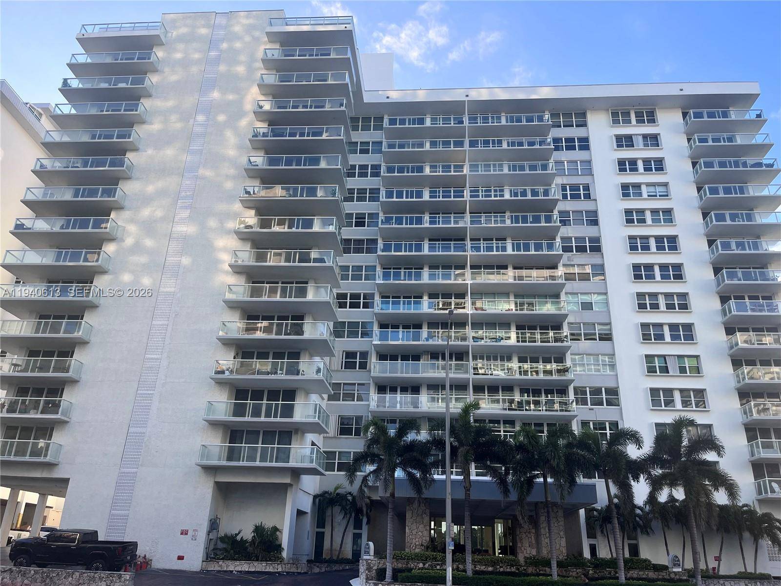 5750 Collins AveMiami Beach - Condo/Co-Op/Annual,Condo condo unit 12 H - picture