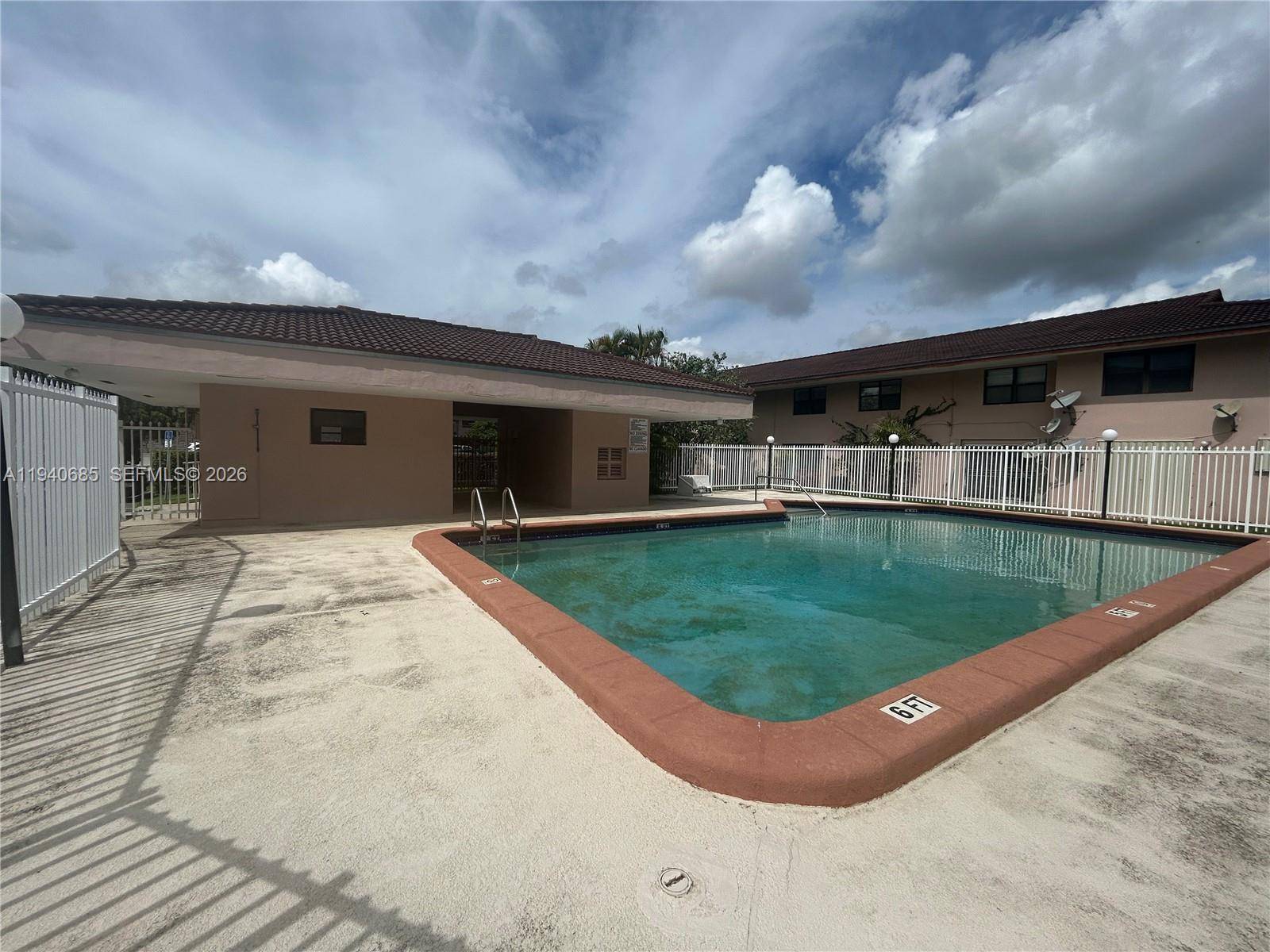 5851 W 20th AveHialeah - Townhouse condo unit 409 - picture