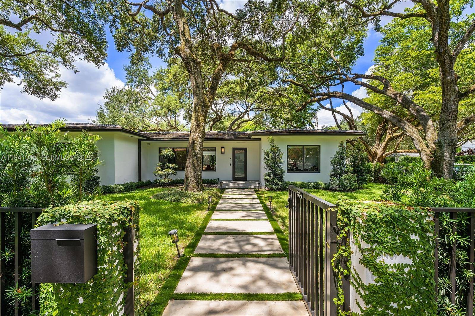 2602 San Domingo StreetCoral Gables - picture