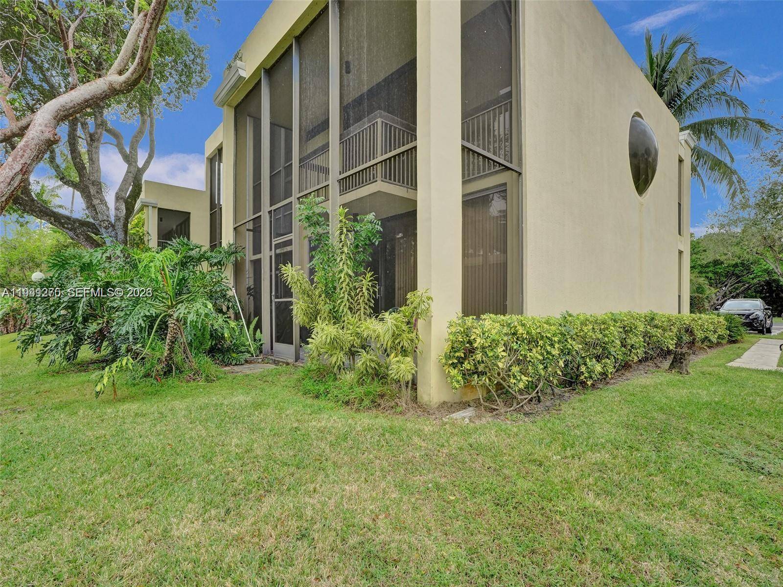 2910 SW 87th TerDavie - Townhouse condo unit 1701 - picture