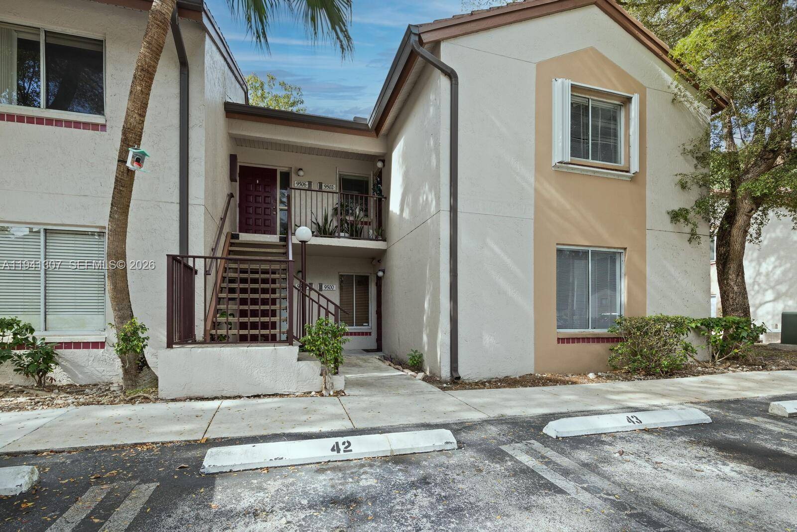 9500 SW 140th CtMiami - PARC VISTA CONDO condo unit 9500 - picture