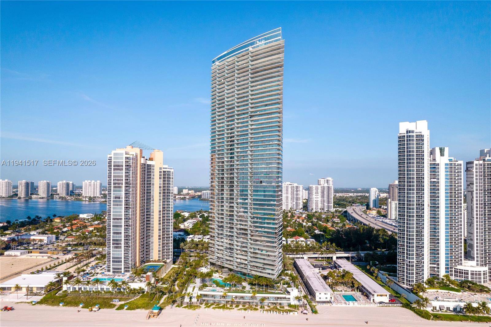 18975 Collins AveSunny Isles Beach - Condo/Co-Op/Annual,Condo condo unit 1104 - picture