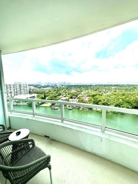 4401 Collins AveMiami Beach - Condo-Hotel,Condo condo unit 1817 - picture