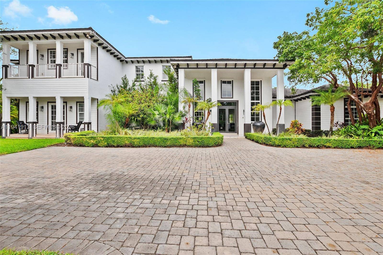 5901 Rolling Road DrPinecrest - picture