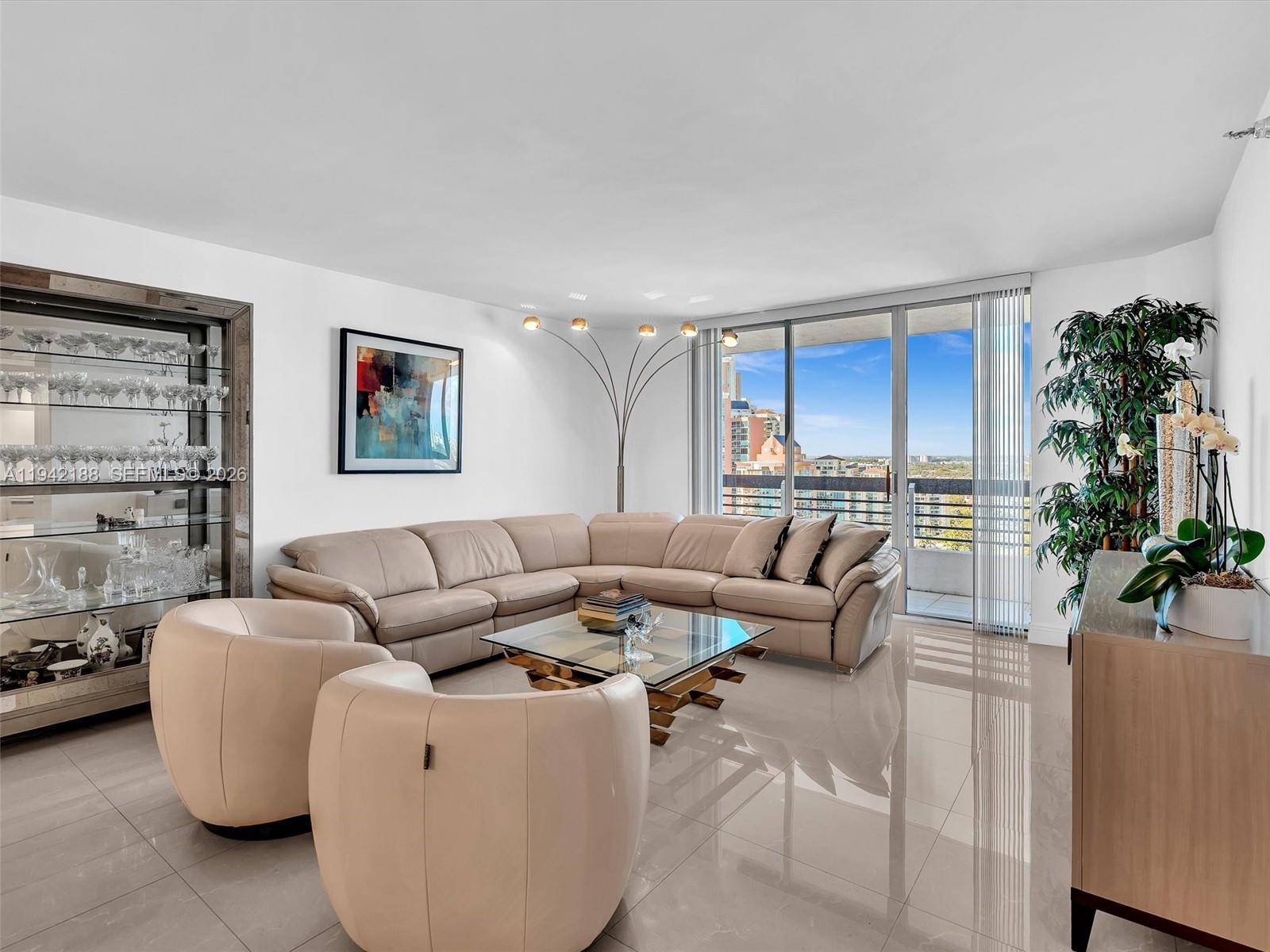 3530 Mystic Pointe DrAventura - Condo 5+ Stories,Condo condo unit 2502 - picture