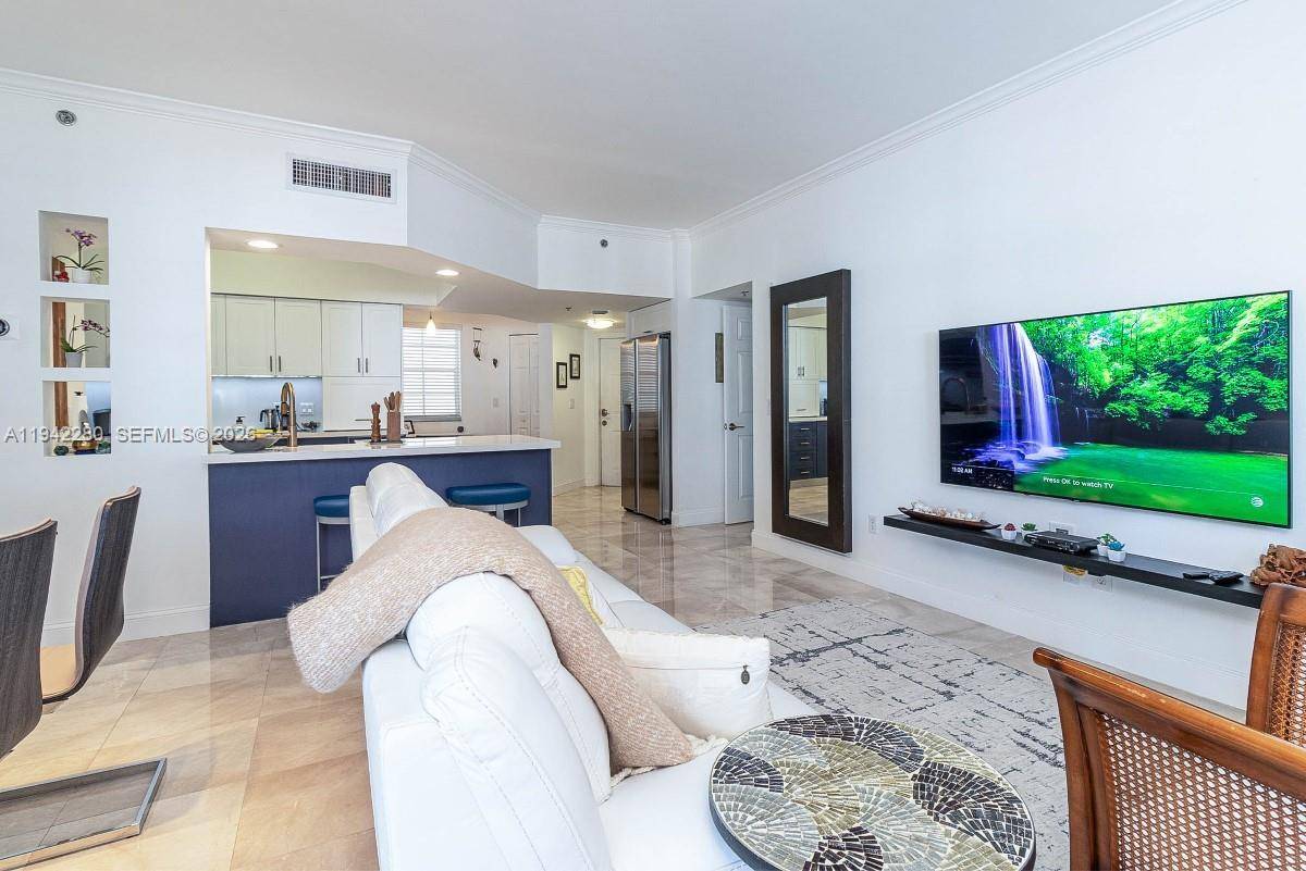 3165 NE 184th StAventura - Condo/Co-Op/Seasonal,Condo condo unit 6206 - picture