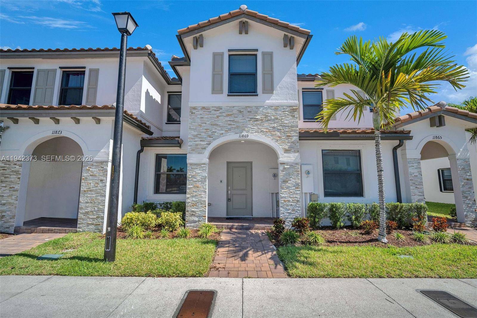 11869 SW 246th TerHomestead - picture