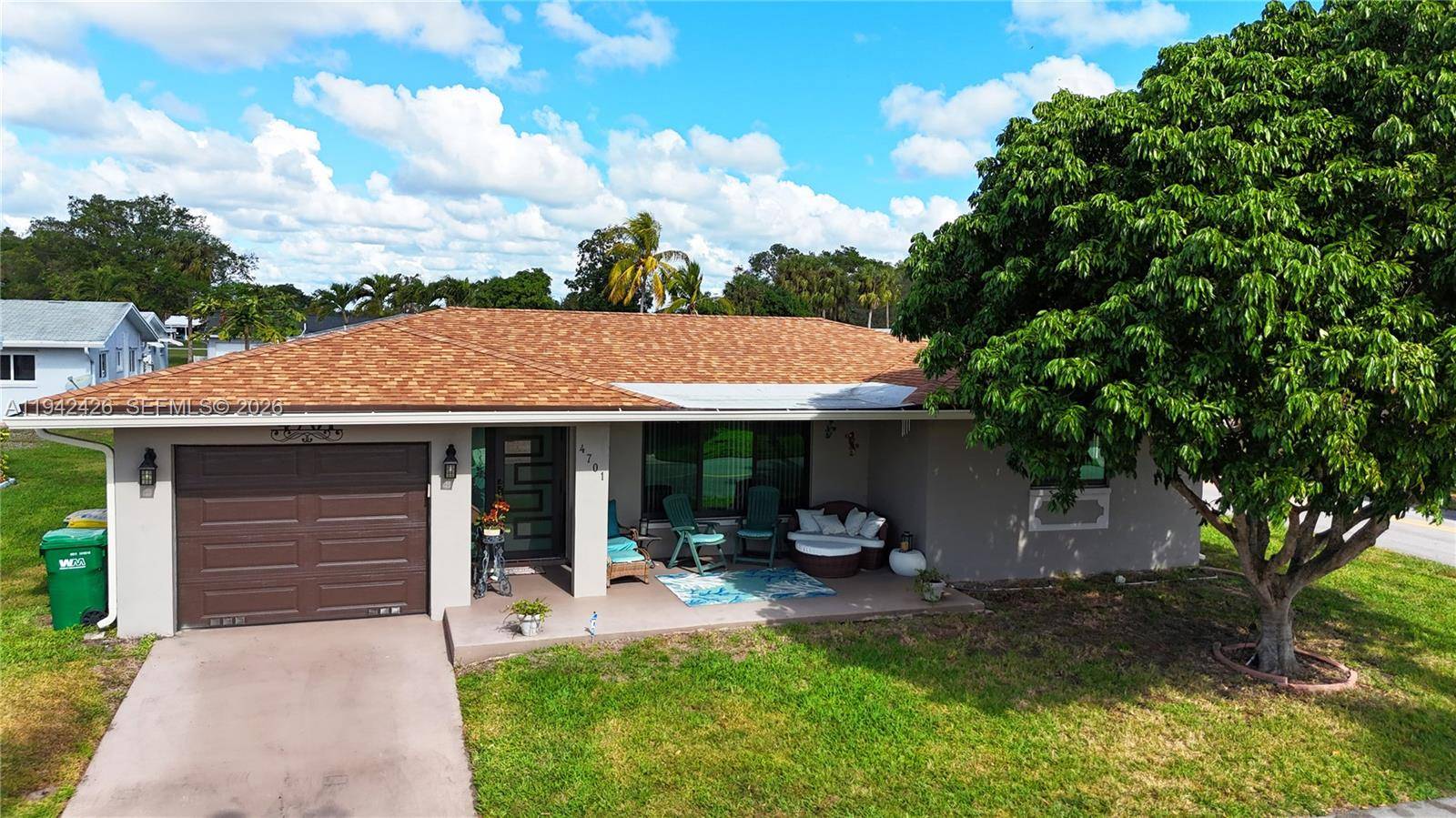 4701 NW 44th StTamarac - picture
