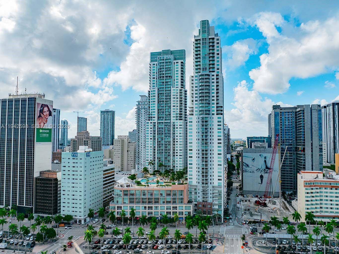 253 NE 2nd StMiami - Condo/Co-Op/Annual,Condo condo unit 3308 - picture