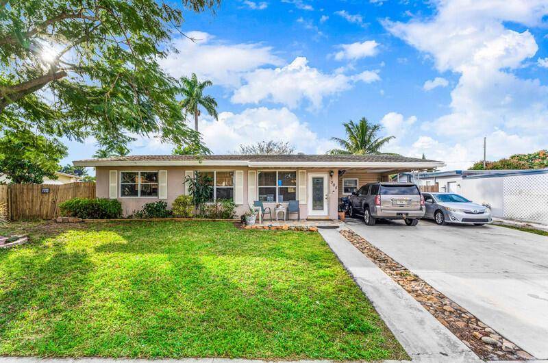305 HenthornePalm Springs - picture