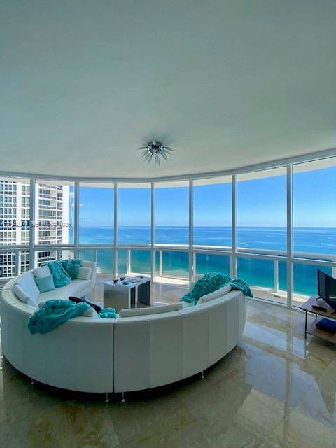 18101 Collins AveSunny Isles Beach - Apartments-Seasonal,Condo condo unit 3909 - picture