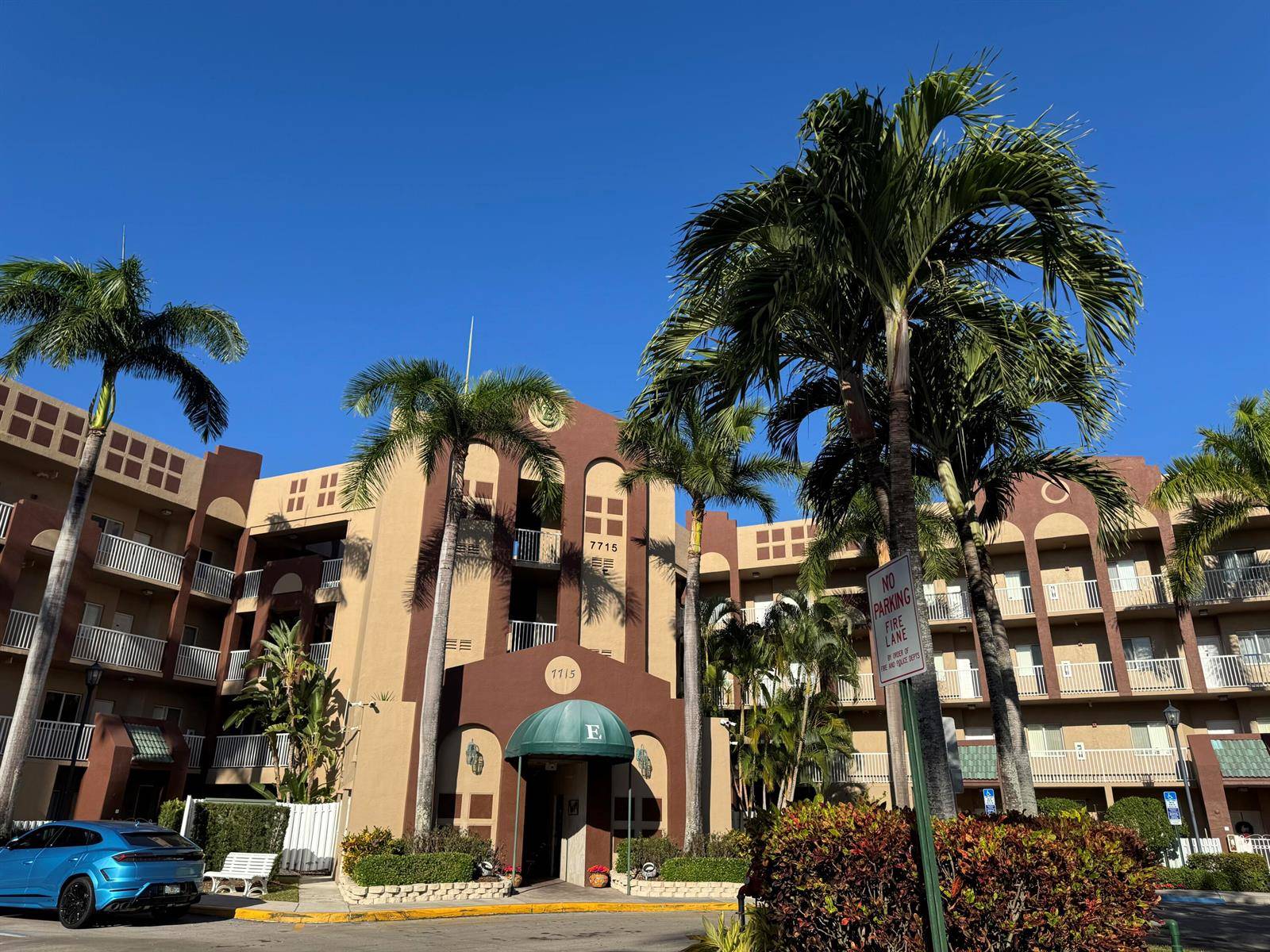7715 SouthamptonTamarac - Condo condo unit 405 - picture