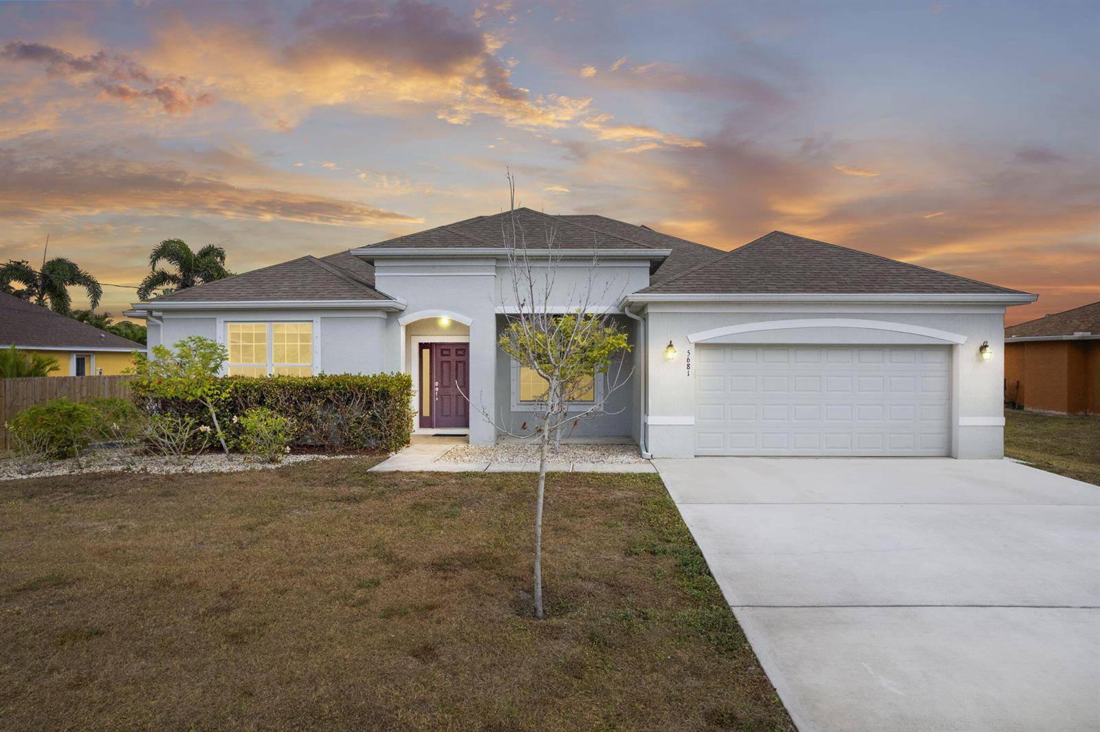 5681 NW CrotonPort St. Lucie - picture