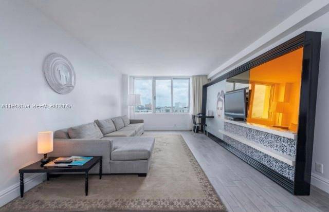 1100 West AveMiami Beach - Condo/Co-Op/Seasonal,Condo condo unit 721 - picture