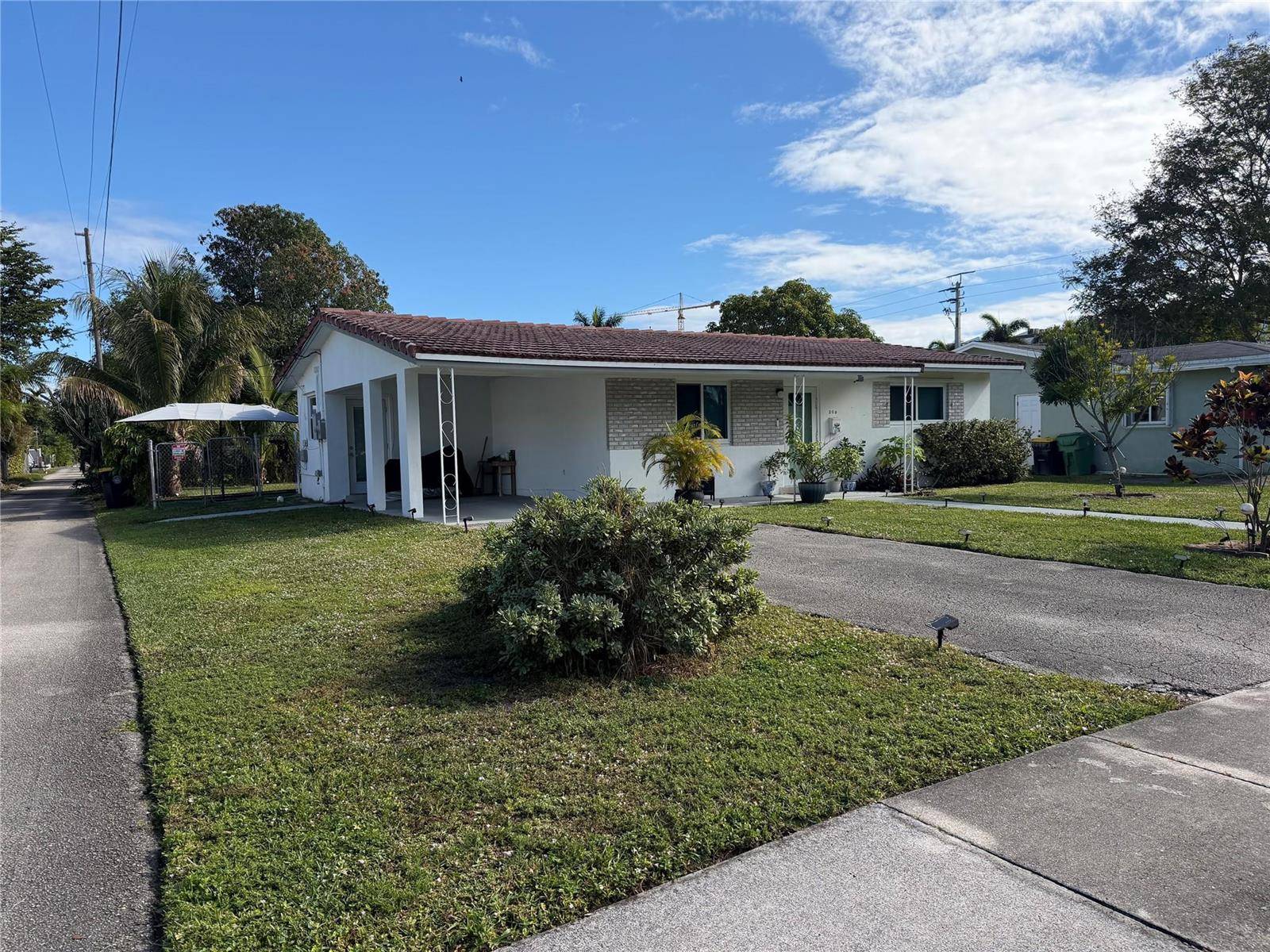 206 NE 5thDania Beach - picture