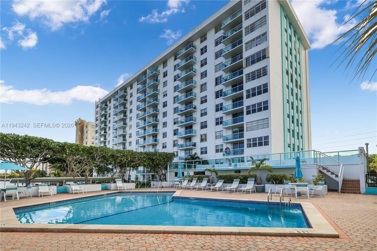 2841 NE 163rd StNorth Miami Beach - Condo 5+ Stories,Condo condo unit 1002 - picture
