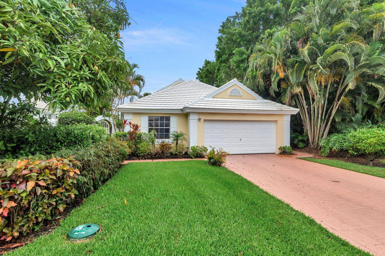 9358 HeathridgeWest Palm Beach - picture