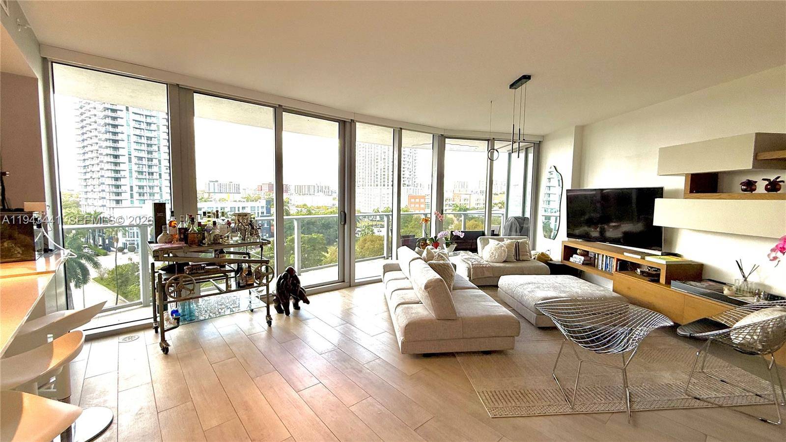 488 NE 18th StMiami - ARIA ON THE BAY CONDO condo unit 700 - picture