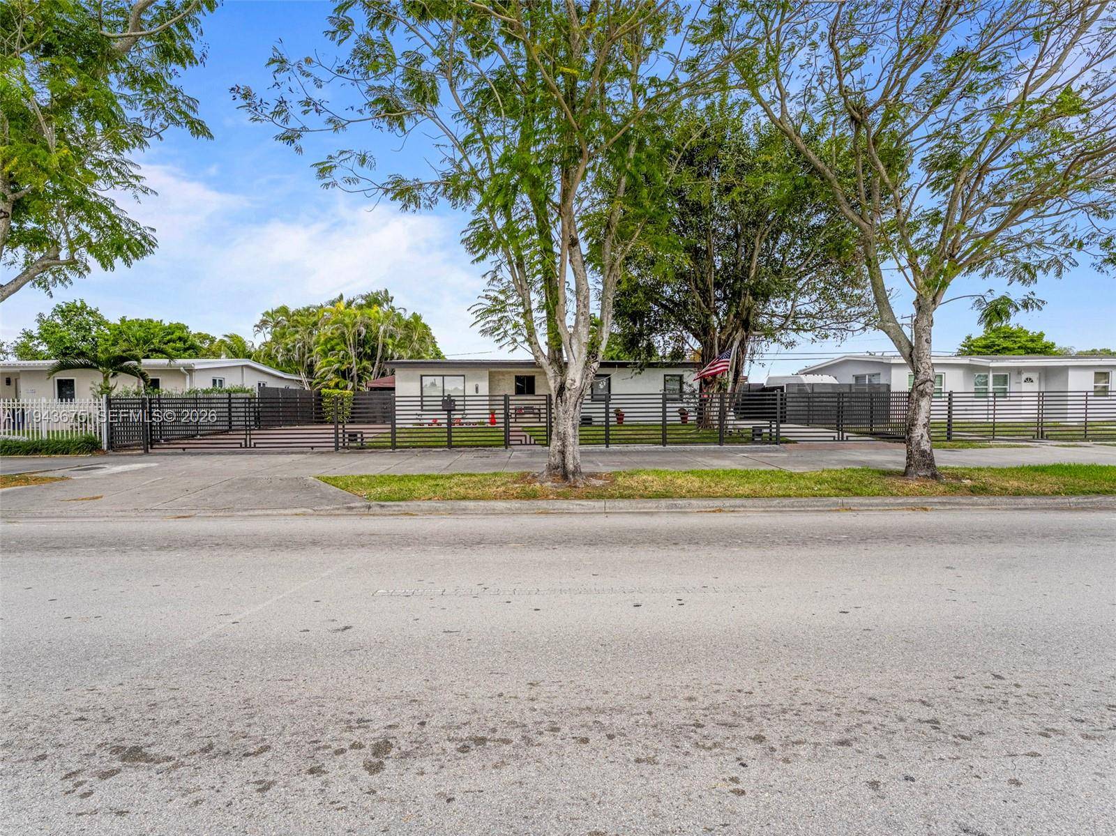 11415 SW 56th StMiami - picture