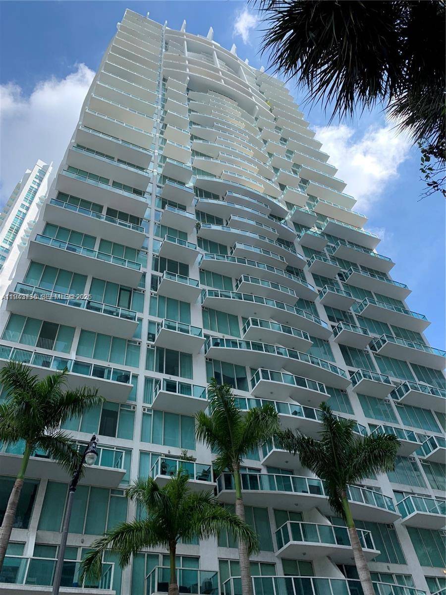 41 SE 5th StMiami - Condo/Co-Op/Seasonal,Condo condo unit 2010 - picture